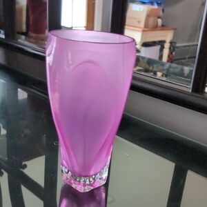 Elegant Lavender Glass Vase